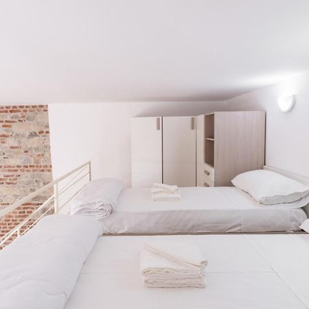 Loft Via Morosini Centro Varese - Ixihome ภายนอก รูปภาพ